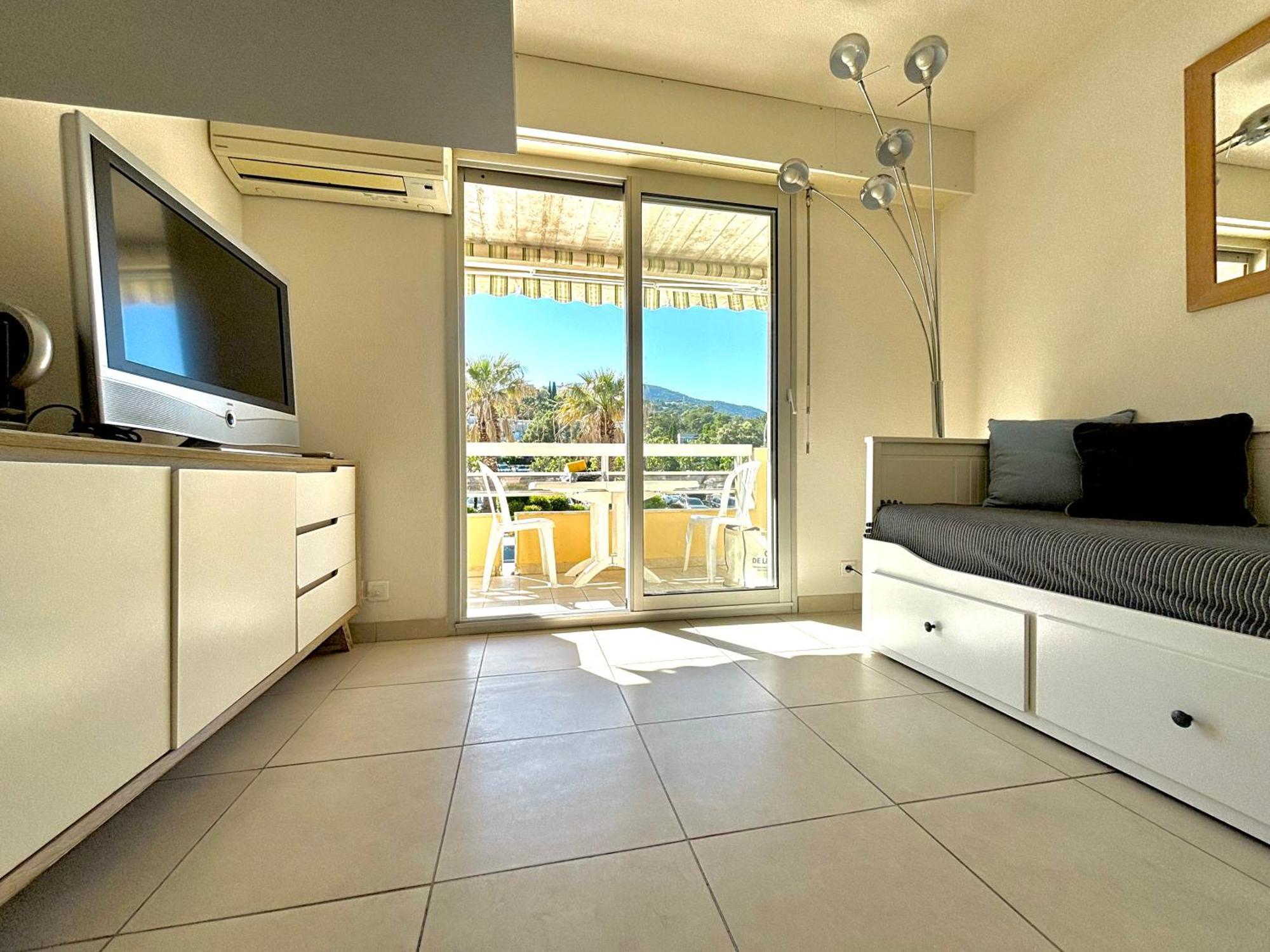 Studio Bord De Mer Cavalaire Exterior foto
